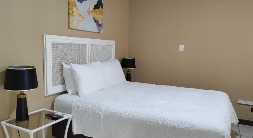 Image of Superior Queen Room 3