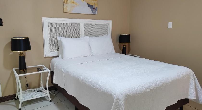 Image of Superior Queen Room 4