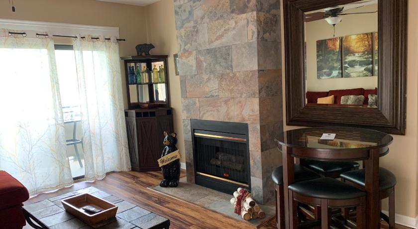 Image of Laurel Inn 606 3