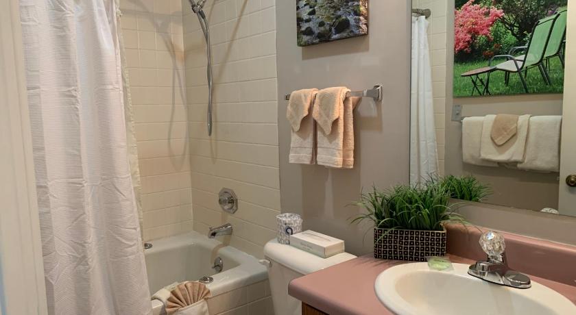 Image of Laurel Inn 606 2