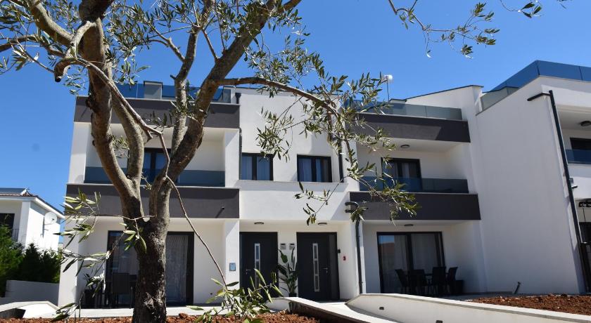 Apartments Rismondi 37D