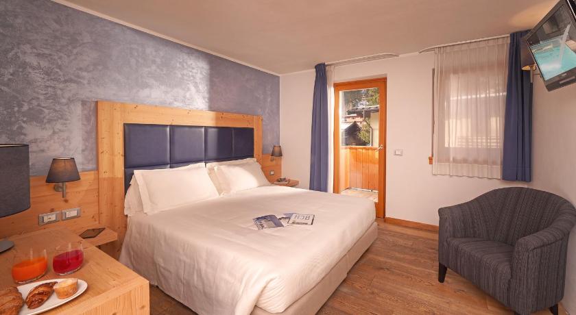 Image of Superior Double Room 3