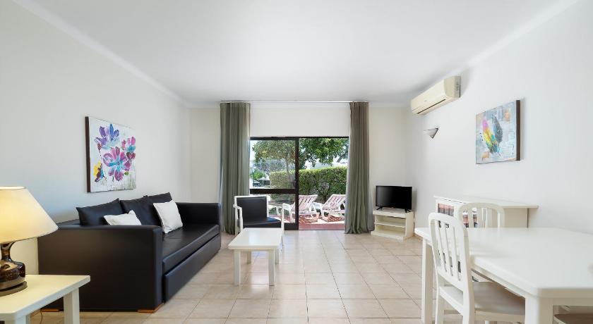 รูปของซูพีเรีย อพาร์ตเมนต์ 1 ห้องนอน (1-Bedroom Superior Apartment) 0