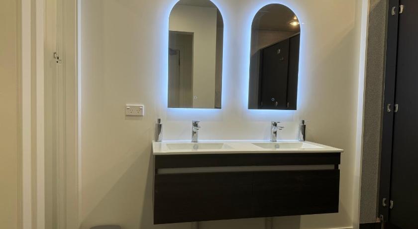 Image of Quad Room 2