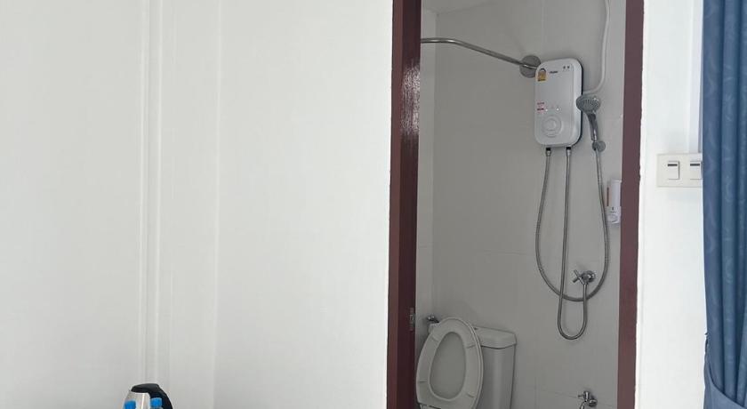 Image of Standard single 7