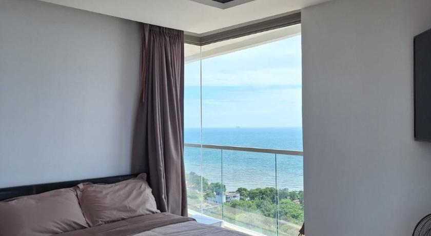 The Peak Towers sea view apartments soi Kasetsin - image 13