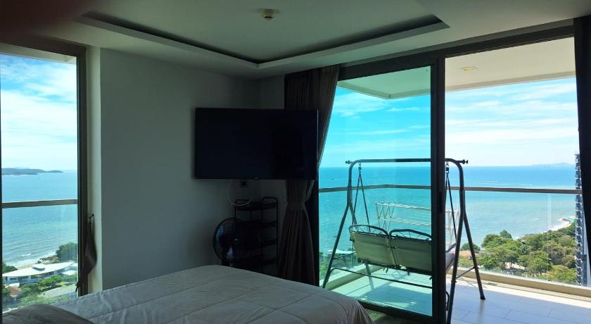 The Peak Towers sea view apartments soi Kasetsin - image 2