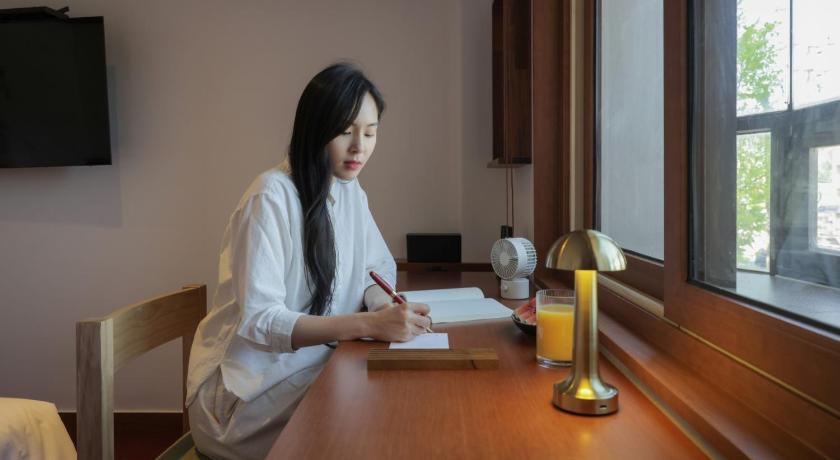 Image of Run of House 12