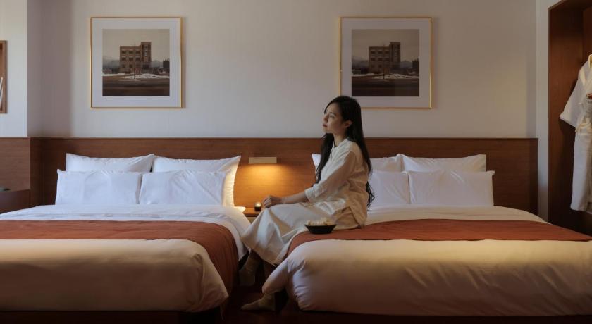 Image of Suite with Spa 7