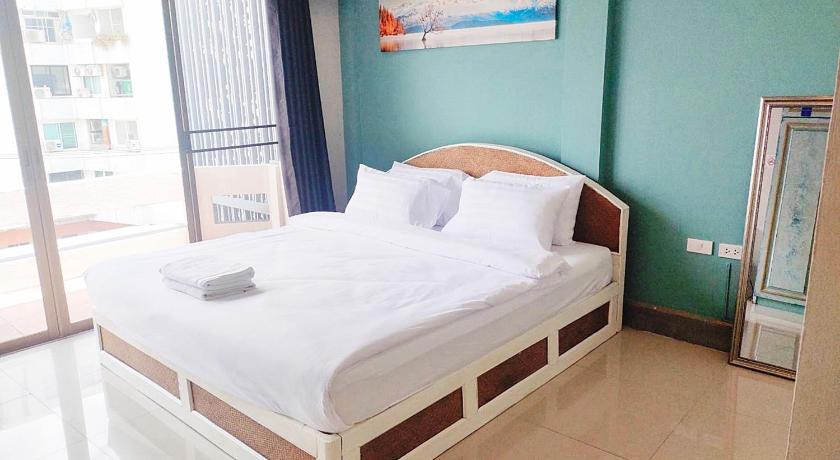 Mitr Inn Nimman 12