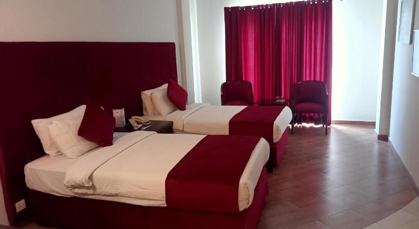 Grand Regency - image 2