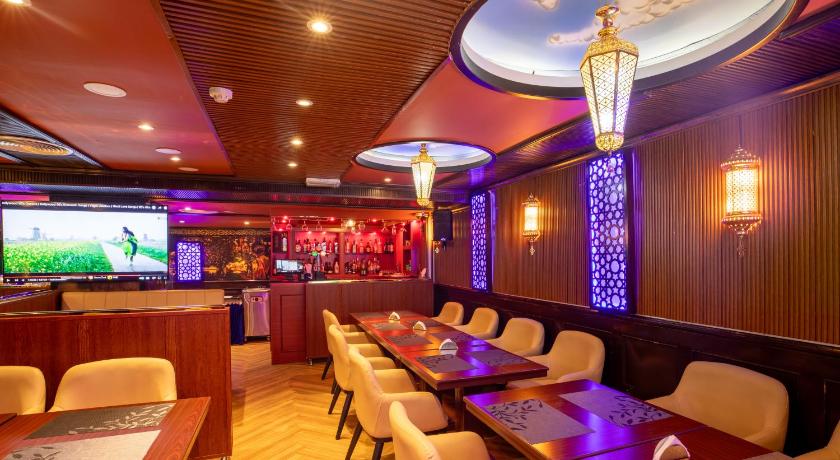 Panorama Hotel Bur Dubai - image 3