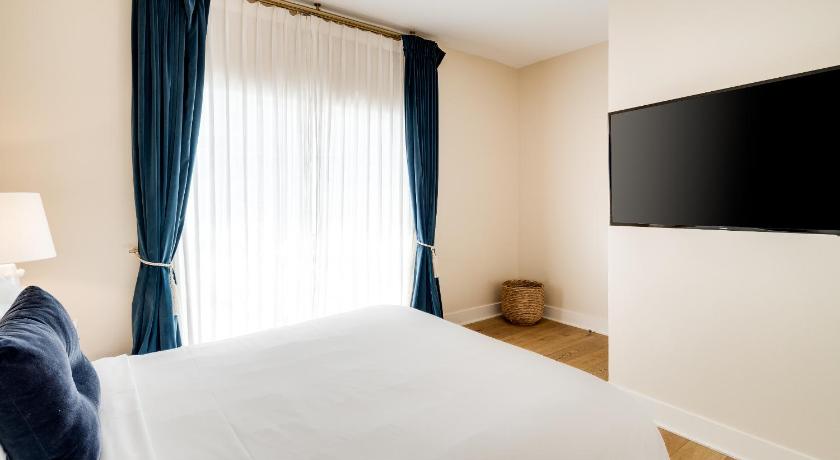 Immagine di One Bedroom Queen Suite 8