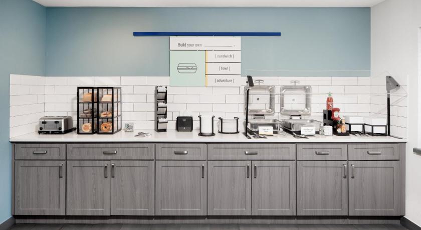 Auburn (WA) Garner Auburn - Seattle By IHG 2-Star Hotel lobby