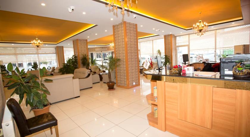 Resmina Hotel photo
