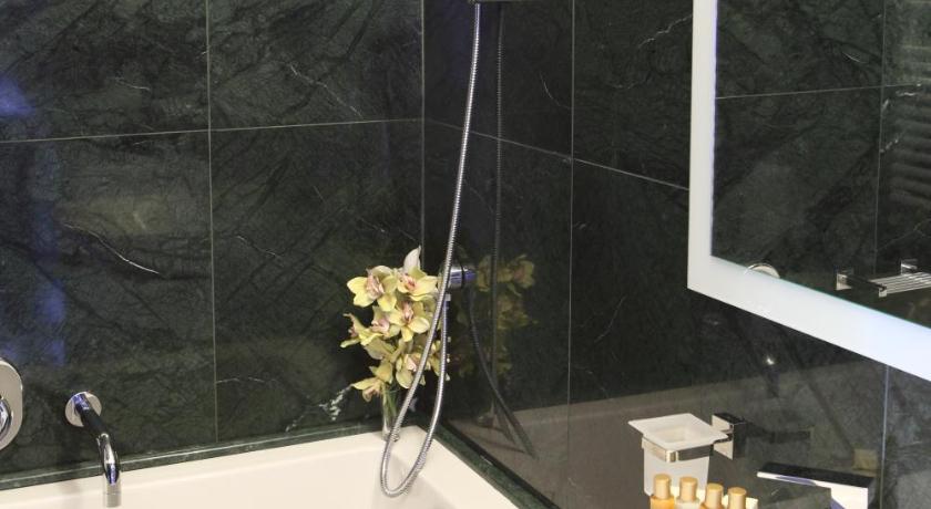 Hotel Naples