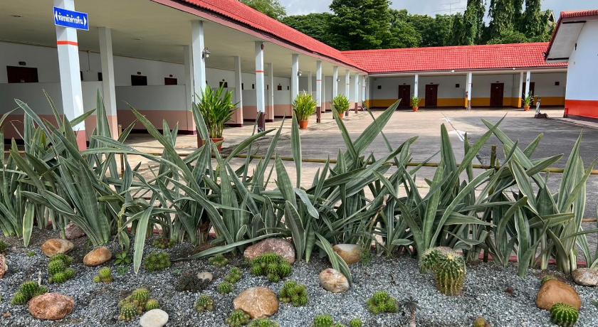 チャチューンサオ Golden Inn Hotel 2つ星 ホテル 客室