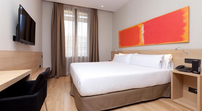 รูปของคอมฟอร์ต มีระเบียง (Comfort Room with Terrace) 6