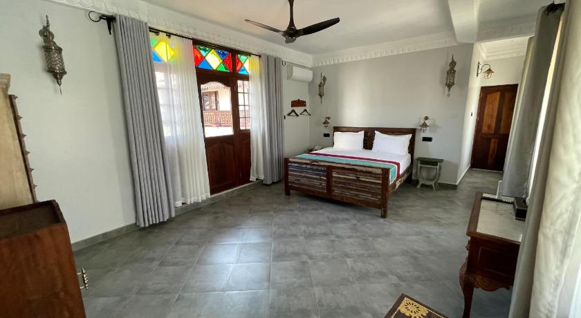 รูปของห้องพักวิวสระว่ายน้ำ มีระเบียง (Pool View Room with Balcony) 14