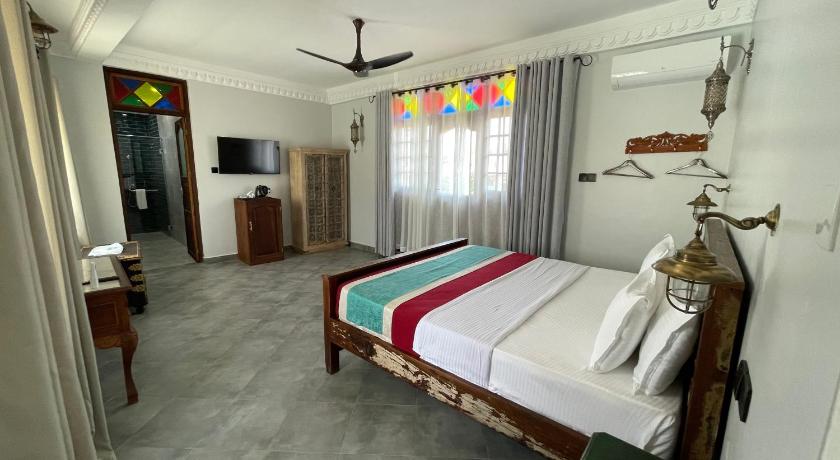 รูปของห้องพักวิวสระว่ายน้ำ มีระเบียง (Pool View Room with Balcony) 13