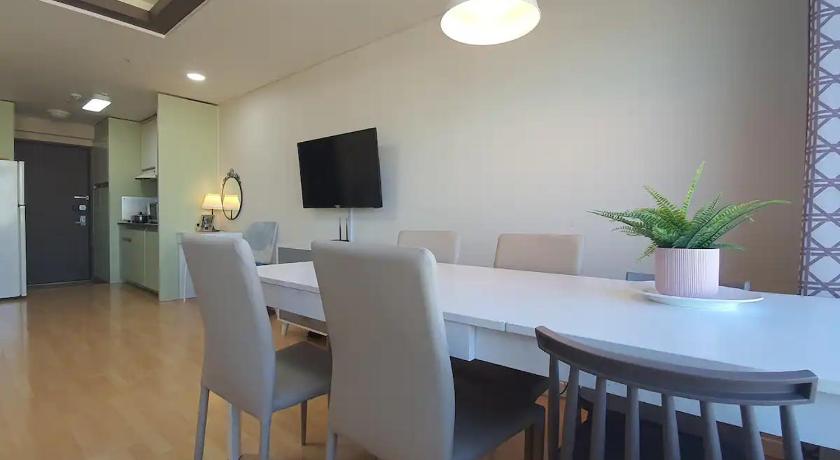 ソウル Oasis Hongdae City View 4つ星 ホテル 客室