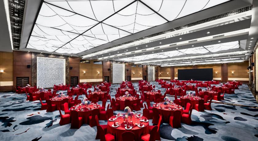 Hilton Hefei - image 11