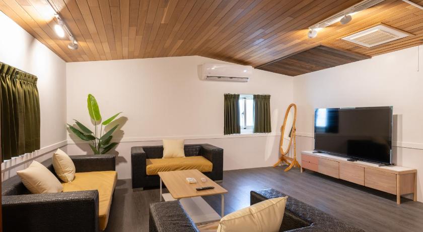 Image of Deluxe Quadruple Room 4