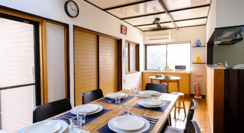 平塚 3min to Stn -Free Parking -Traditional Japanese Home 4星级 住宿 餐厅