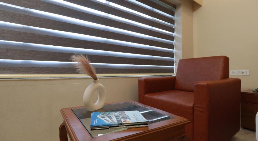 Hotel Liwa Tower - image 38
