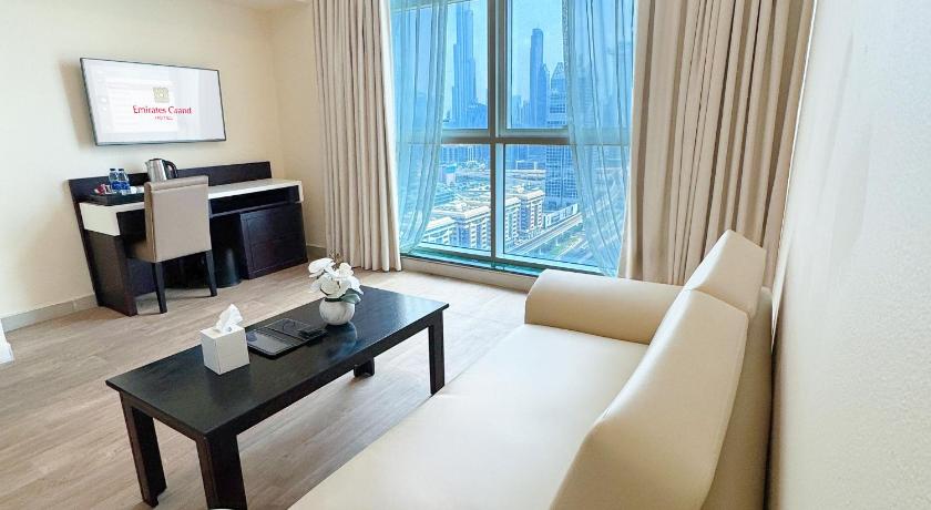 Image of One Bedroom Suite with Burj Khalifa View 4