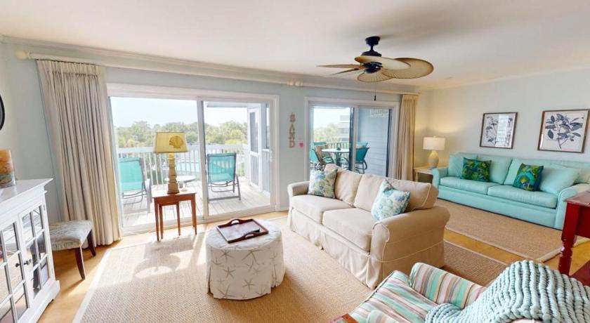 파울리스 아일랜드 (SC) 2 BR Condo in Inlet Point Stunning Views 4성급 숙소 수영장