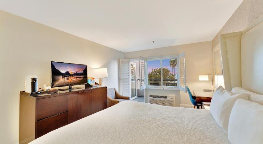 Immagine di King Vista Oceano (Ocean View King) 3