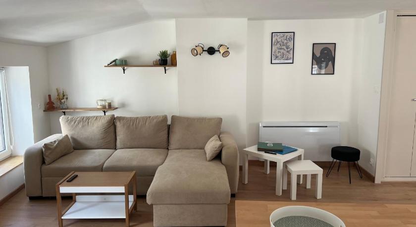 Chez Lucie&Pierre Appartement relaxant - Centre Ville Verdun - Gere par PrestaZen'Services
