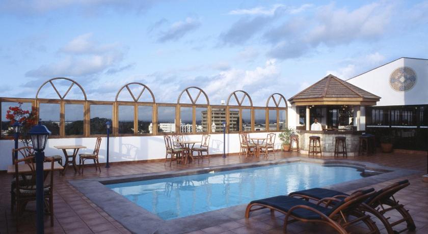 Royal Court Hotel photo