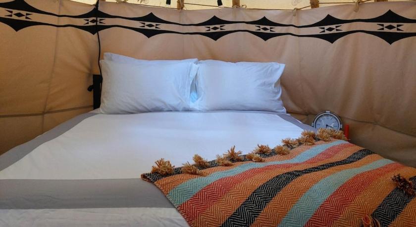 케이브 정션 Ravens Myth - Luxury Glamping - Sleeps 2 4성급 숙소 스위트룸