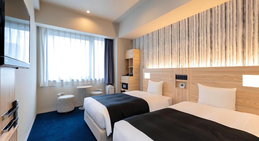 京都 APA Hotel Kyoto Gojo Omiya 3つ星 ホテル プール