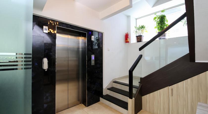 Goodland Elegance - image 20