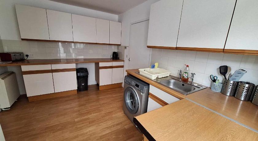 Celtic Bay Guest House - image 5