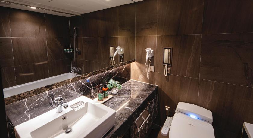 Image of Deluxe Room 13