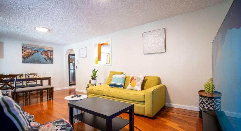 메드퍼드 (MA) 597 - 5BR Medford - Cozy Stay near Stone Zoo 5성급 숙소 로비