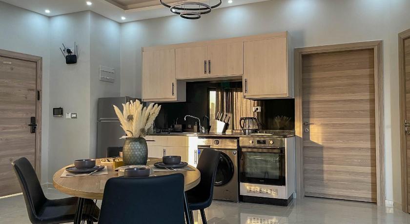 Nozoll Boutique Residences - image 11