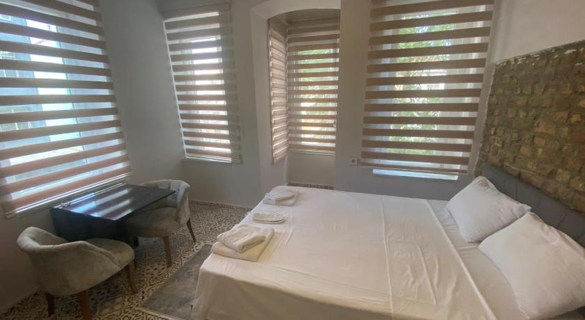 The Red Tent Social Hostel - image 14