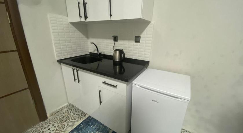 R&W Suites - main image