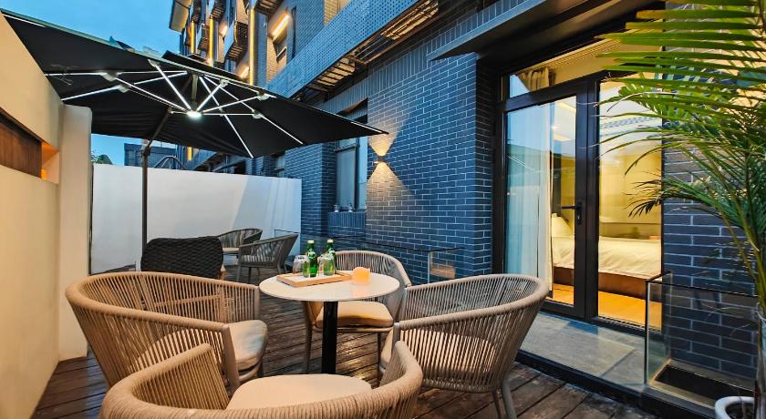 Jingli  Hotel (Beijing Heshenghui Dajiaoting Subway Station Branch) – Beijing, NY