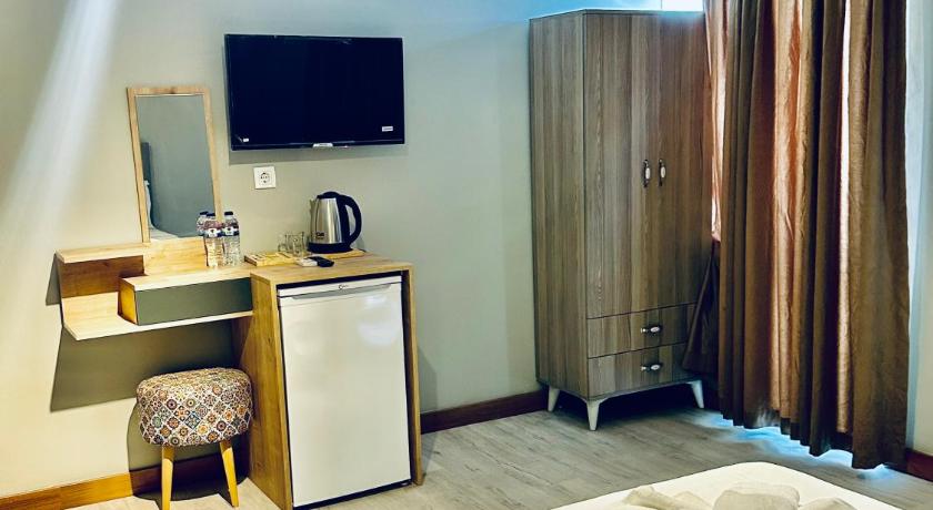 The Hera Gold Hotel - image 3