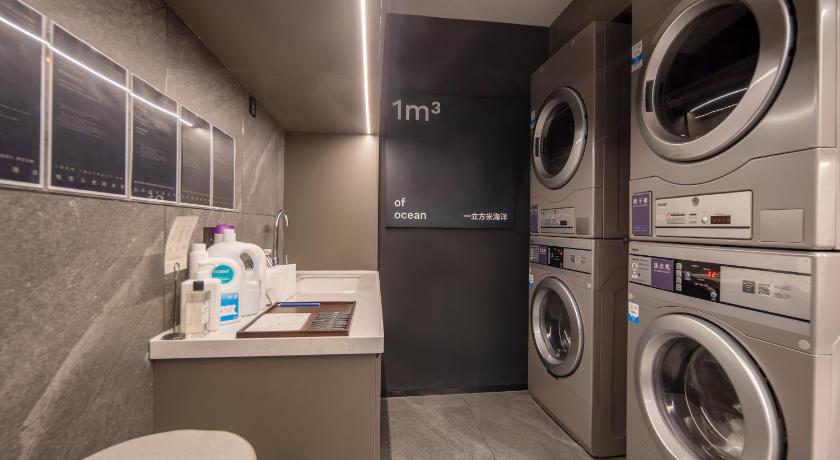 Atour Light Hotel Changsha IFS Center Furong Square Metro Station - image 15