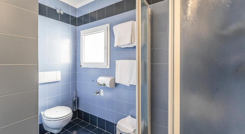 Standard háromszemélyes szoba (Standard Triple Room) fotója 6