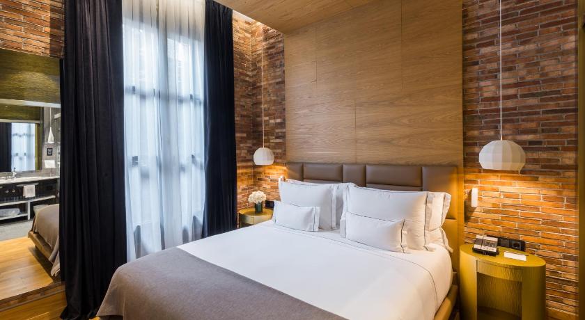 Image of Patio Junior Suite 3
