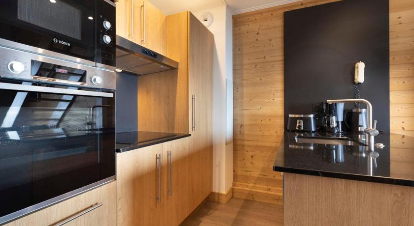 Image of Three-Bedroom Apartment (8 Adults) 1