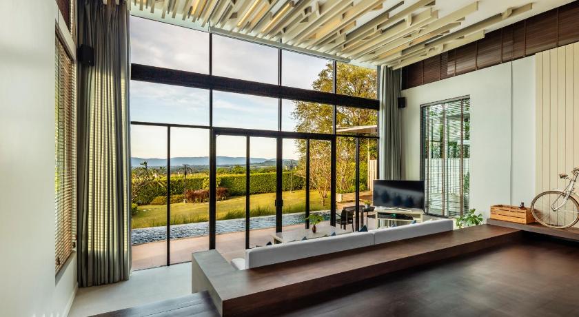 カオヤイ The Private Pool Villas at Civilai Hill Khao Yai 4つ星 ホテル スイート